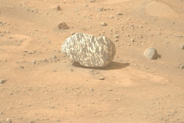 On September 13, 2024 (Sol 1268), NASA's Perseverance rover snapped a fascinating shot of a black-and-white striped rock using its Left Mastcam-Z camera. Positioned on the rover's elevated mast, the Mastcam-Z consists of two advanced cameras designed for capturing high-resolution images. The photo was taken at 12:40:29 local mean solar time. Image credit: NASA/JPL-Caltech/ASU.