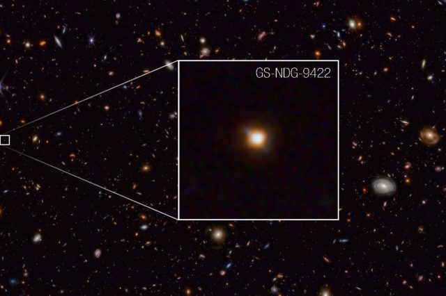 The galaxy GS-NDG-9422. Image Credit: NASA, ESA, CSA, STScI, Alex Cameron (Oxford).