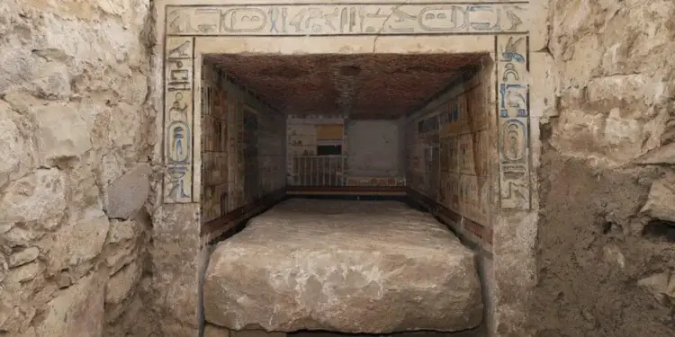 A hieroglyphic inscription within the tomb provides crucial details about the doctor’s identity. (Image credit: Courtesy of the Egyptian Ministry of Tourism and Antiquities).