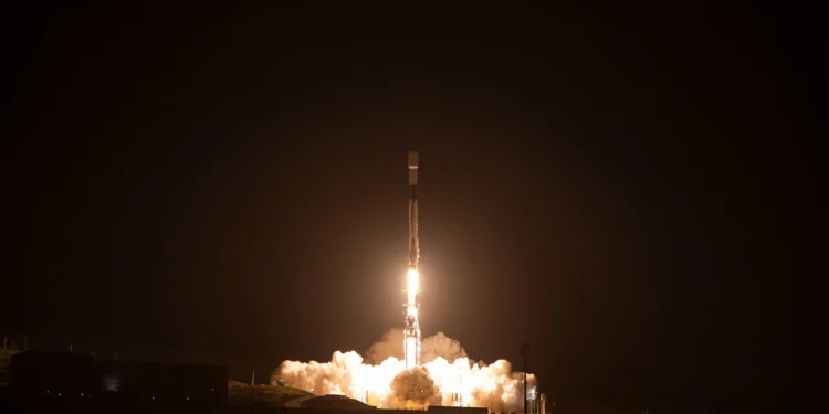 A photograph showing the launchof SPHEREx. Credit: SpaceX.