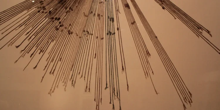 Inca quipu writing. An edxample of what Quipu look like. Wikimedia Commons.
