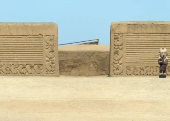 Before Machu Picchu, there was this: Chan Chan. Wikimedia Commons.