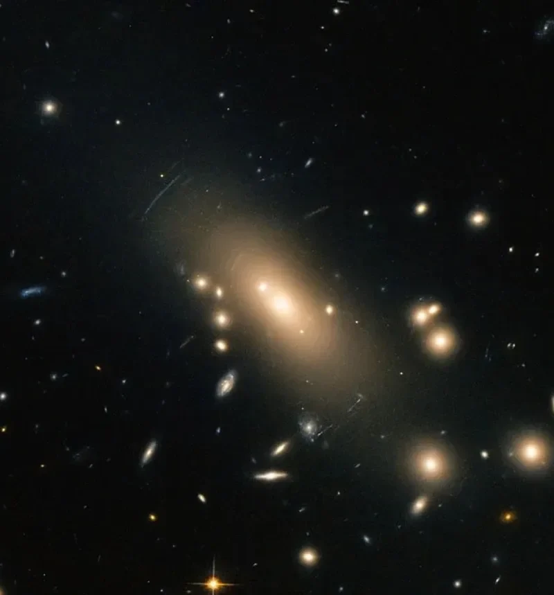 Hubble image of galaxy cluster Abell 1413