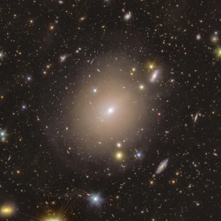 An Einstein ring around galaxy NGC 6505 in an ESA Euclid image.