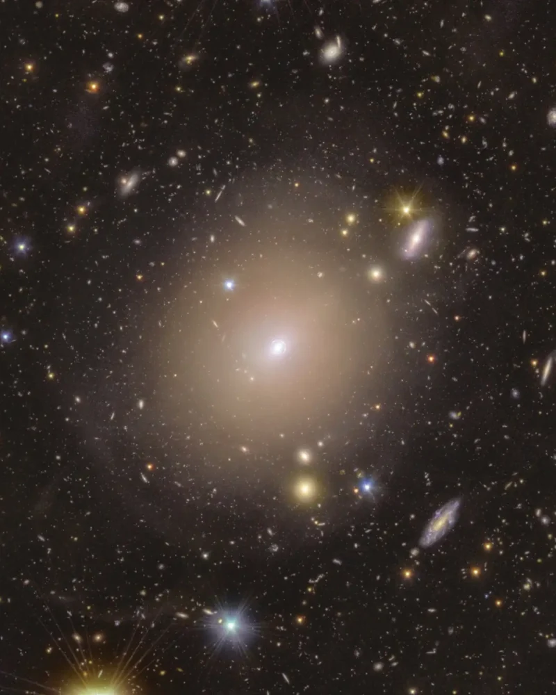 An Einstein ring around galaxy NGC 6505 in an ESA Euclid image.