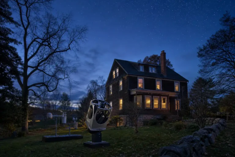 A telescope dome and observatory beside a house associated with astronomer Carl Sagan.